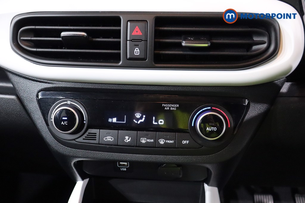 Hyundai I10 Premium Manual Petrol Hatchback - Stock Number (1554833) - 16th supplementary image