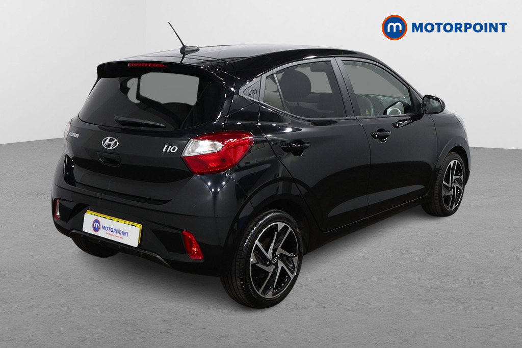 Hyundai I10 Premium Manual Petrol Hatchback - Stock Number (1554833) - Drivers side rear corner