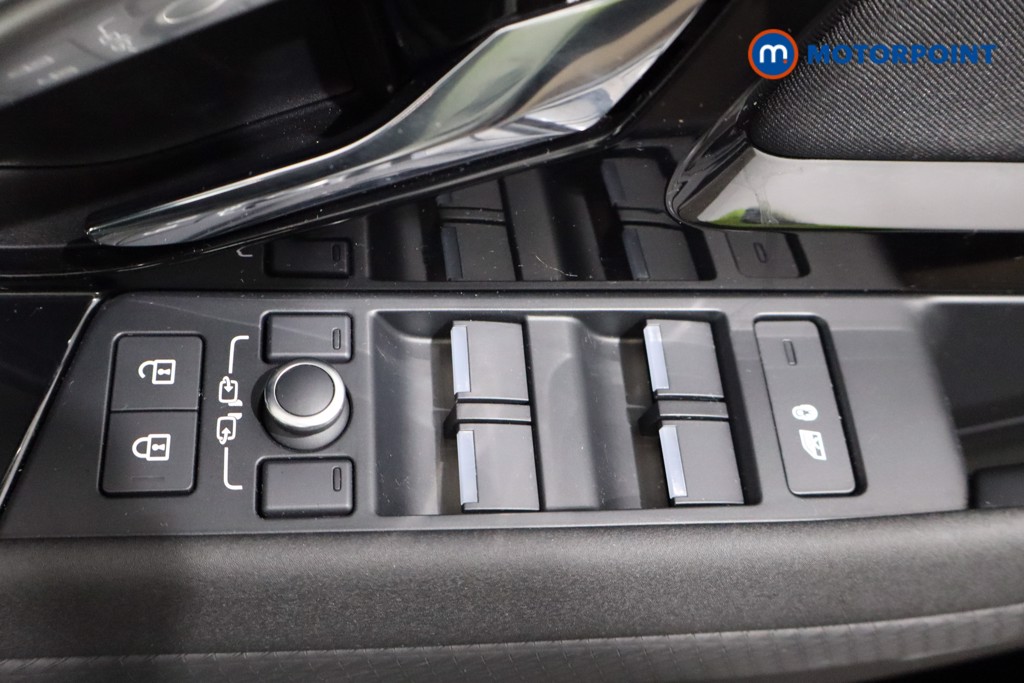 Land Rover Range Rover Evoque R-Dynamic Manual Diesel SUV - Stock Number (1554905) - 19th supplementary image