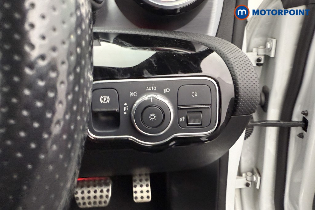 Mercedes-Benz CLA Amg Line Automatic Diesel Coupe - Stock Number (1554945) - 13th supplementary image