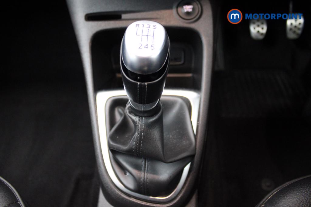 Renault Captur Gt Line Manual Petrol SUV - Stock Number (1532206) - 7th supplementary image