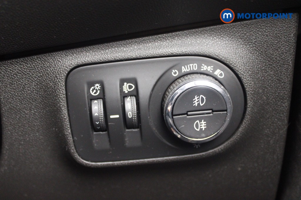Vauxhall Corsa Sri Nav Manual Petrol Hatchback - Stock Number (1533766) - 13th supplementary image