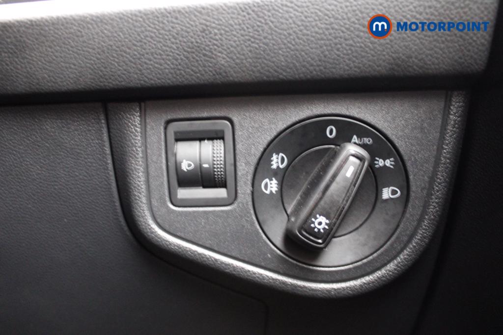 Volkswagen Polo R-Line Manual Petrol Hatchback - Stock Number (1534563) - 16th supplementary image
