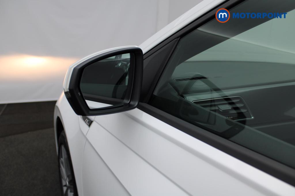 Volkswagen Polo R-Line Manual Petrol Hatchback - Stock Number (1534563) - 28th supplementary image