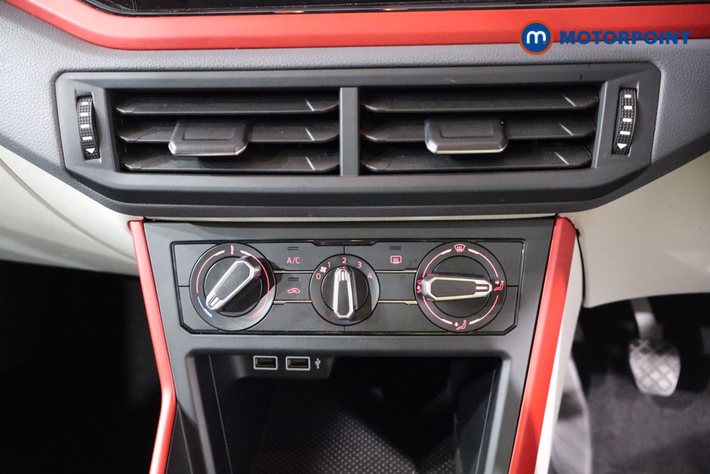 Volkswagen Polo Beats Manual Petrol Hatchback - Stock Number (1538232) - 15th supplementary image