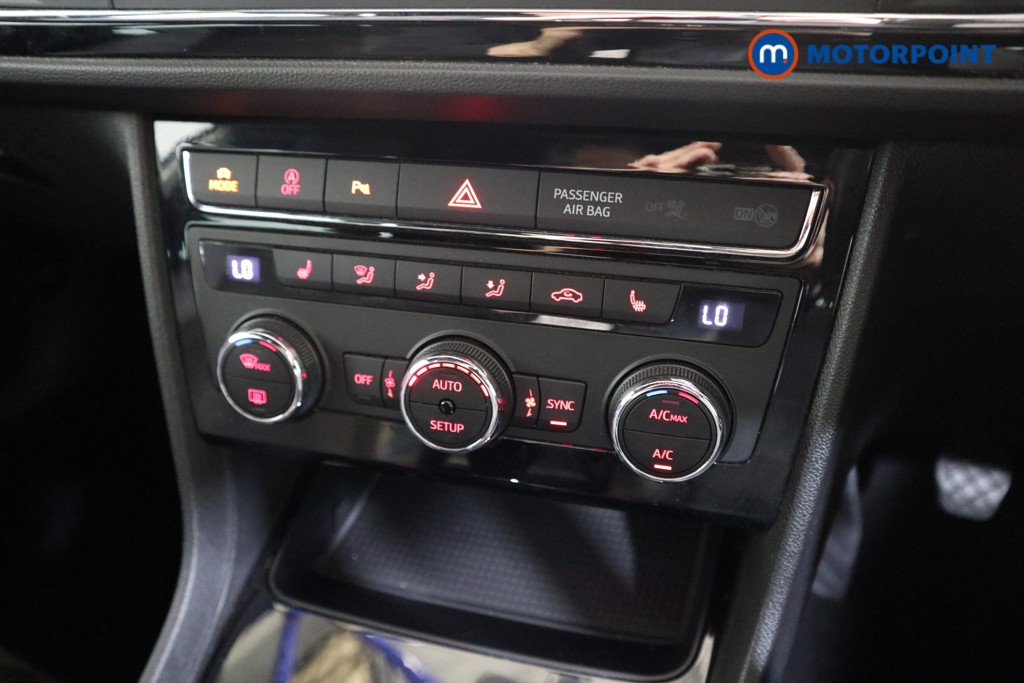 Seat Leon Fr Black Edition Manual Petrol Hatchback - Stock Number (1542382) - 8th supplementary image