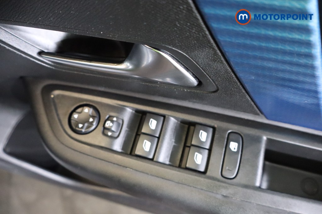 Citroen C4 Shine Automatic Electric Hatchback - Stock Number (1542699) - 15th supplementary image