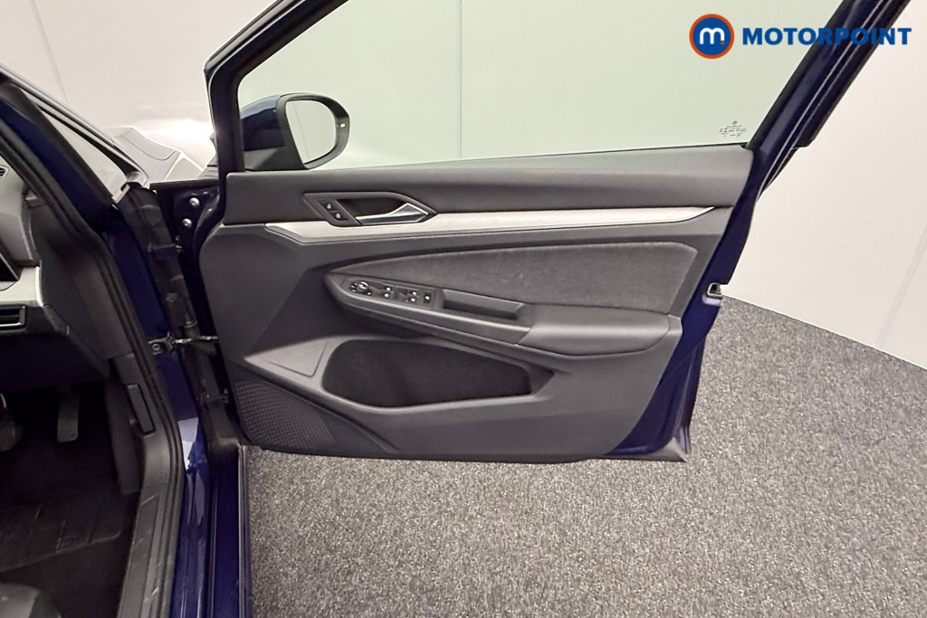 Volkswagen Golf Life Manual Petrol Hatchback - Stock Number (1543056) - 17th supplementary image