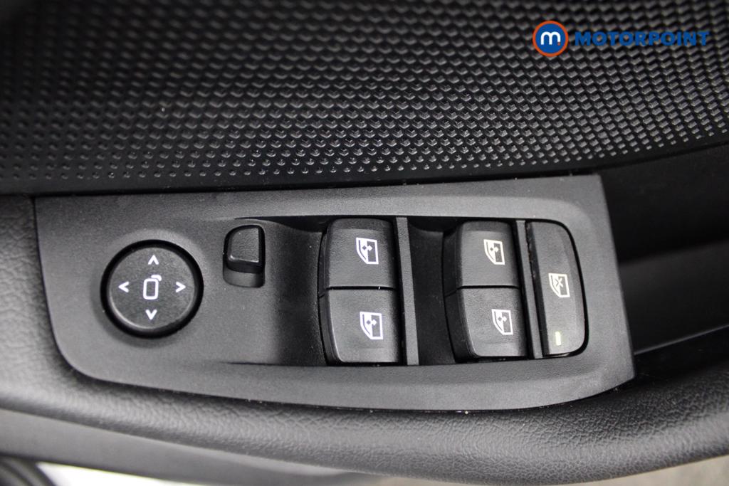 BMW 1 Series SE Manual Petrol Hatchback - Stock Number (1543590) - 19th supplementary image