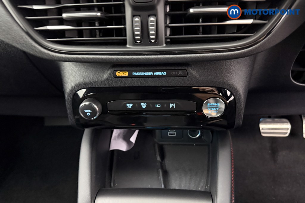 Ford Kuga St-Line Automatic Petrol Plug-In Hybrid SUV - Stock Number (1544348) - 10th supplementary image