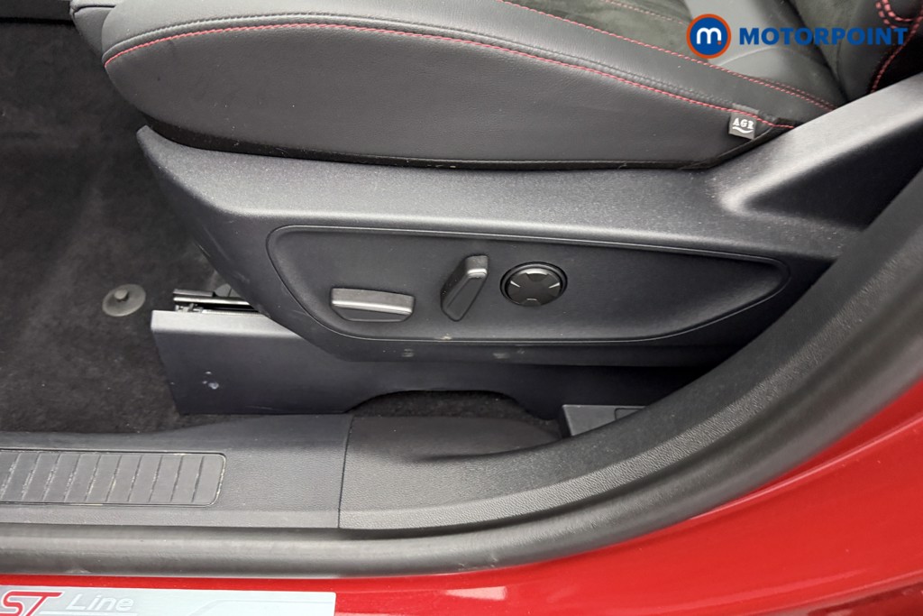 Ford Kuga St-Line Automatic Petrol Plug-In Hybrid SUV - Stock Number (1544348) - 25th supplementary image