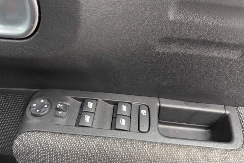 Citroen C3 Aircross Shine Manual Petrol SUV - Stock Number (1544779) - 17th supplementary image