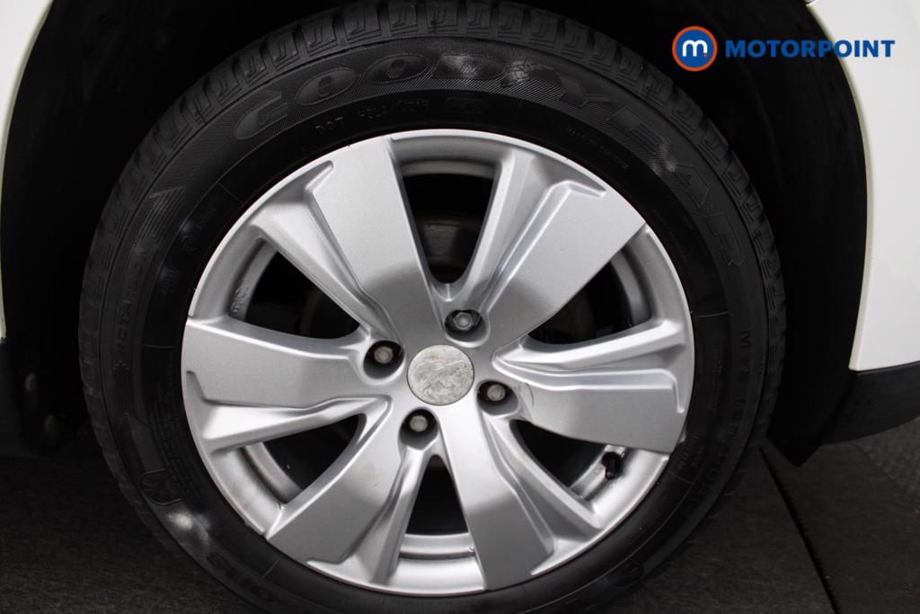 Peugeot 2008 Active Manual Diesel SUV - Stock Number (1545117) - 9th supplementary image