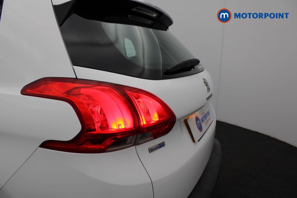 Peugeot 2008 Active Manual Diesel SUV - Stock Number (1545117) - 25th supplementary image