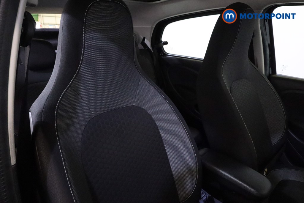 Smart Forfour Pulse Premium Automatic Electric Hatchback - Stock Number (1545293) - 13th supplementary image