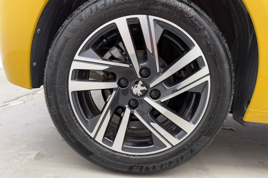 Peugeot 208 Allure Premium -Plus Automatic Petrol Hatchback - Stock Number (1545543) - 29th supplementary image