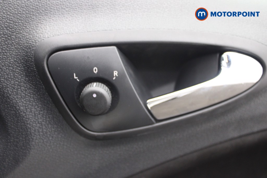 Seat Ibiza FR Manual Petrol Hatchback - Stock Number (1545984) - 12th supplementary image