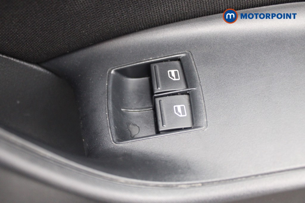 Seat Ibiza FR Manual Petrol Hatchback - Stock Number (1545984) - 13th supplementary image