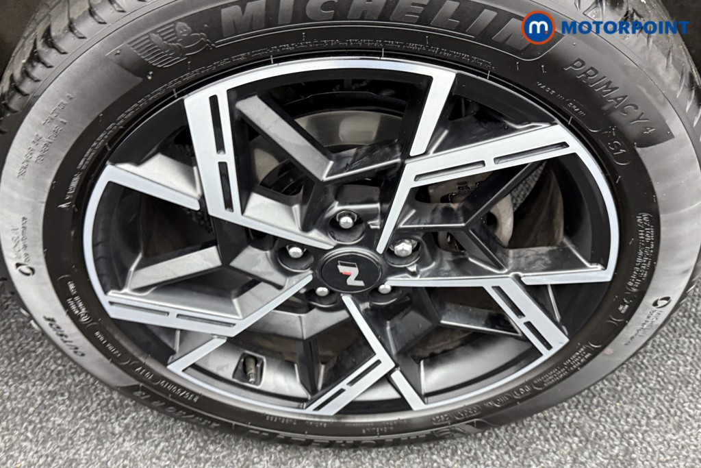 Hyundai Tucson N Line Manual Petrol SUV - Stock Number (1547589) - 32nd supplementary image