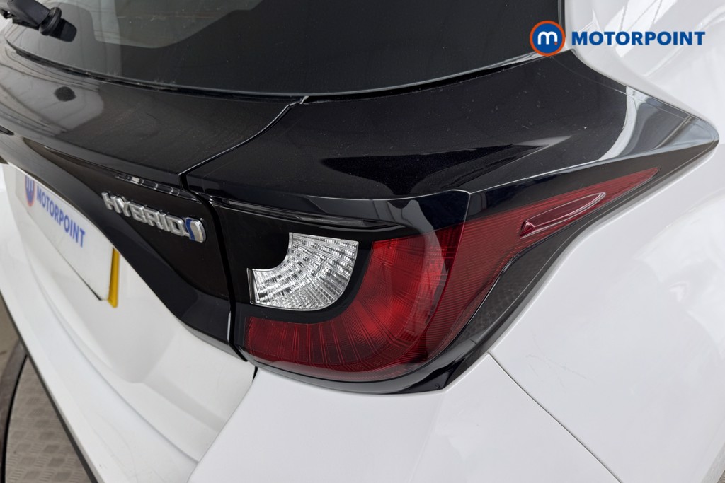 Toyota Yaris Icon Automatic Petrol-Electric Hybrid Hatchback - Stock Number (1547792) - 18th supplementary image