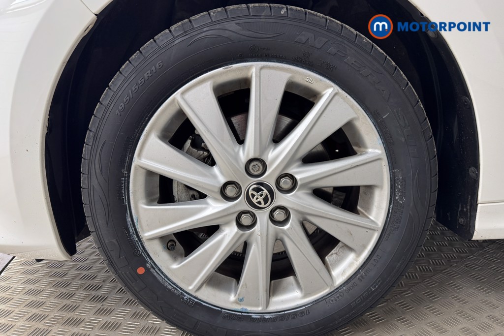 Toyota Yaris Icon Automatic Petrol-Electric Hybrid Hatchback - Stock Number (1547792) - 22nd supplementary image