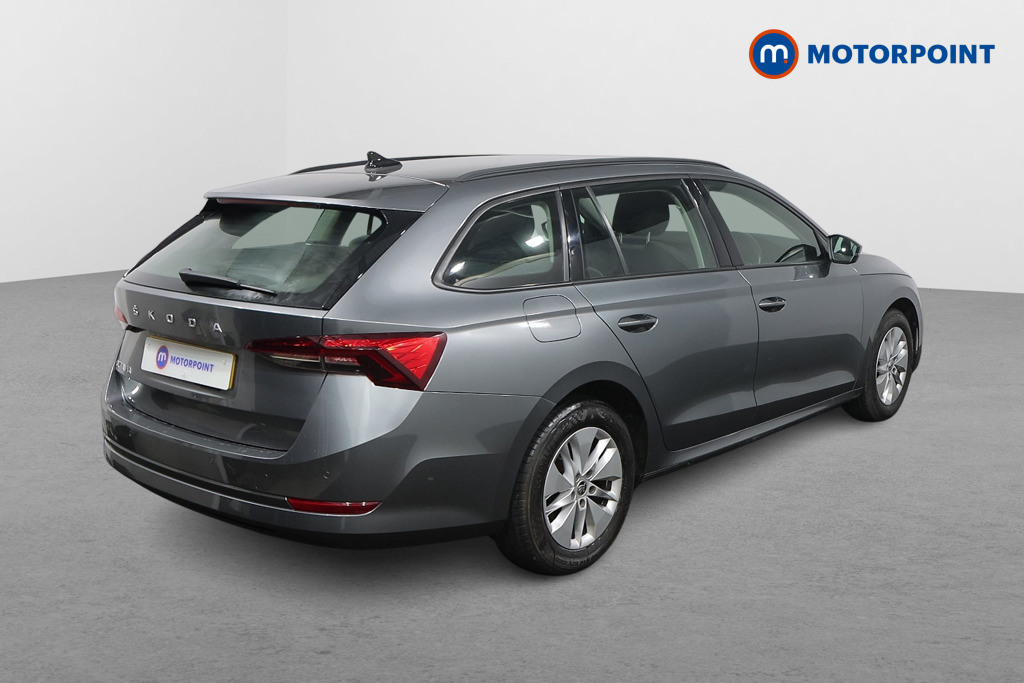 Skoda Octavia Se Technology Manual Petrol Estate - Stock Number (1548541) - Drivers side rear corner
