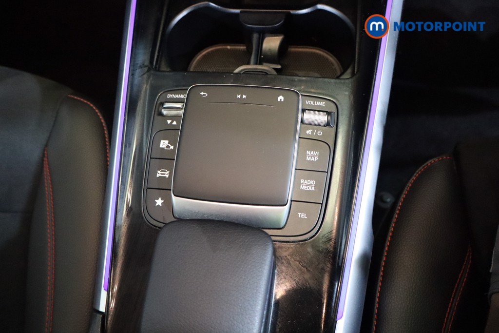 Mercedes-Benz GLB Amg Line Automatic Petrol SUV - Stock Number (1548675) - 7th supplementary image