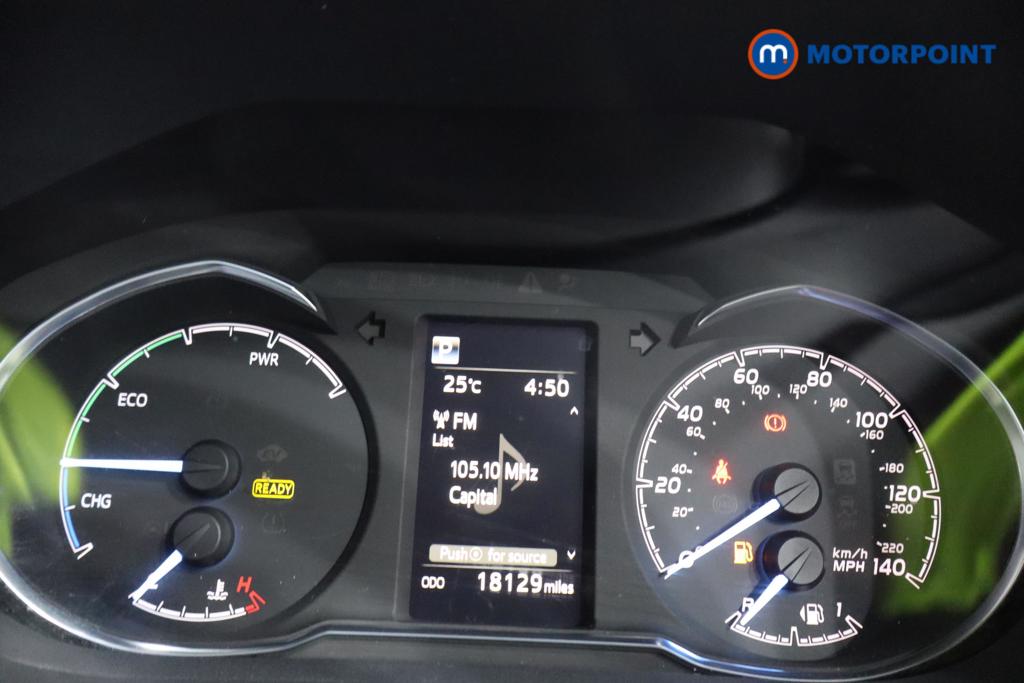 Toyota Yaris Y20 Automatic Petrol-Electric Hybrid Hatchback - Stock Number (1549840) - 4th supplementary image