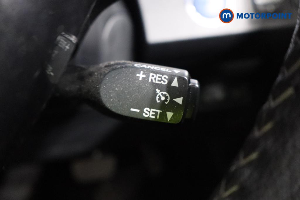 Toyota Yaris Y20 Automatic Petrol-Electric Hybrid Hatchback - Stock Number (1549840) - 10th supplementary image