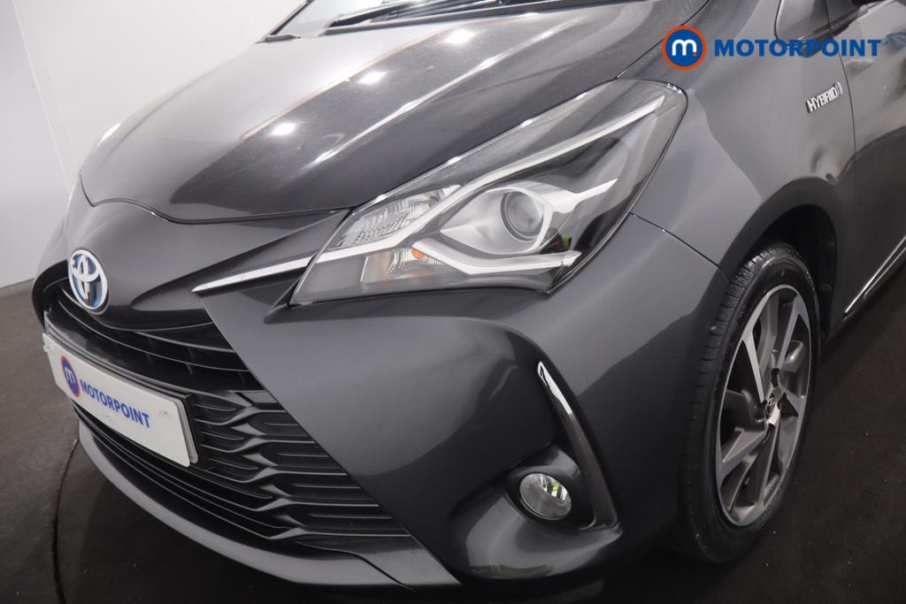 Toyota Yaris Y20 Automatic Petrol-Electric Hybrid Hatchback - Stock Number (1549840) - 13th supplementary image
