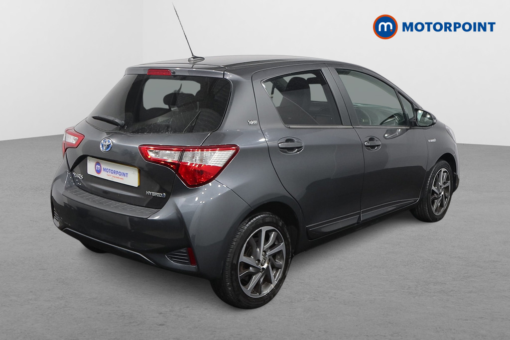 Toyota Yaris Y20 Automatic Petrol-Electric Hybrid Hatchback - Stock Number (1549840) - Drivers side rear corner
