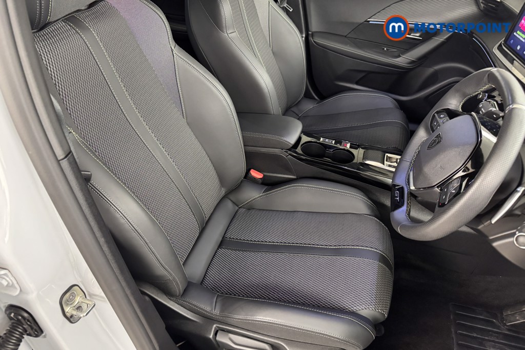 Peugeot 2008 GT Automatic Petrol SUV - Stock Number (1550035) - 5th supplementary image
