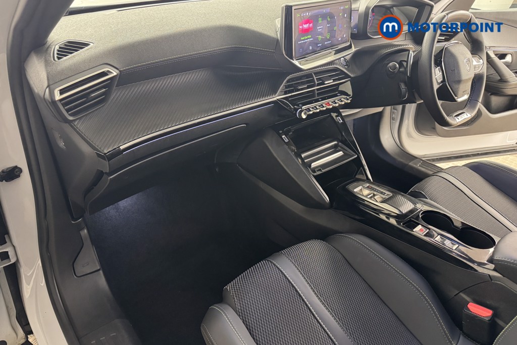 Peugeot 2008 GT Automatic Petrol SUV - Stock Number (1550035) - 8th supplementary image