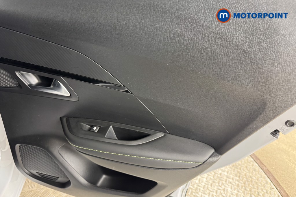 Peugeot 2008 GT Automatic Petrol SUV - Stock Number (1550035) - 17th supplementary image
