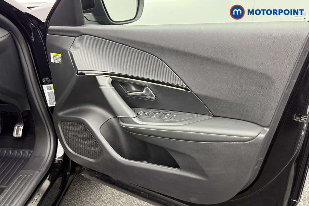 Peugeot 2008 GT Automatic Petrol SUV - Stock Number (1550042) - 17th supplementary image