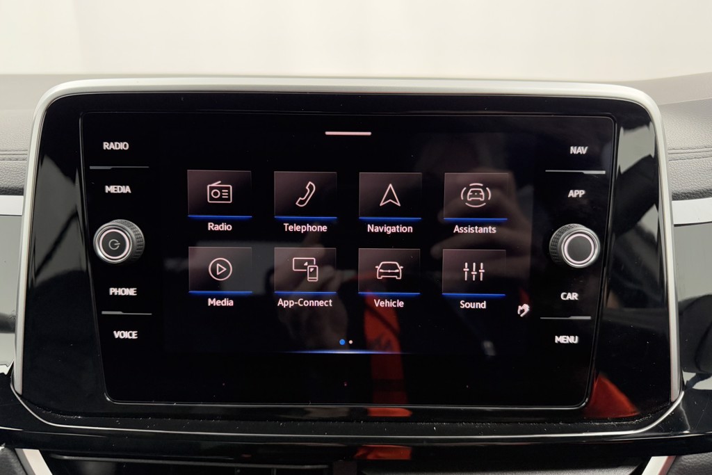 Volkswagen T-Roc R-Line Automatic Petrol SUV - Stock Number (1550721) - 7th supplementary image