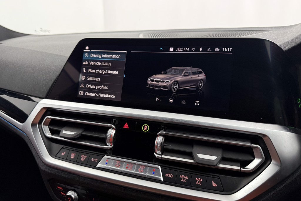 BMW 3 Series M Sport Pro Edition Automatic Petrol Plug-In Hybrid Estate - Stock Number (1550726) - 13th supplementary image