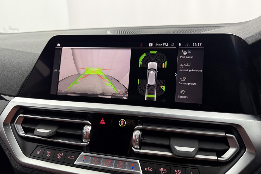 BMW 3 Series M Sport Pro Edition Automatic Petrol Plug-In Hybrid Estate - Stock Number (1550726) - 15th supplementary image