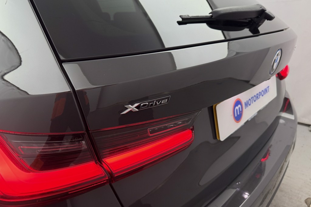BMW 3 Series M Sport Pro Edition Automatic Petrol Plug-In Hybrid Estate - Stock Number (1550726) - 35th supplementary image