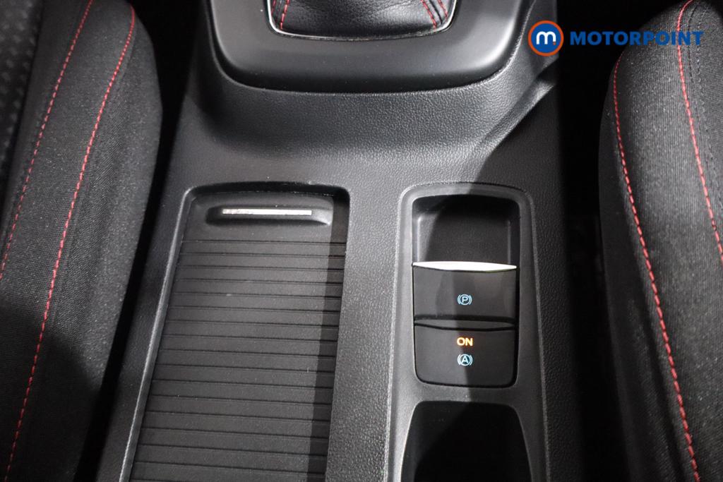 Ford Focus St-Line Manual Petrol Hatchback - Stock Number (1550732) - 4th supplementary image