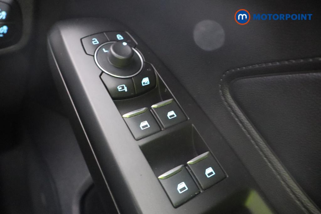 Ford Focus St-Line Manual Petrol Hatchback - Stock Number (1550732) - 12th supplementary image