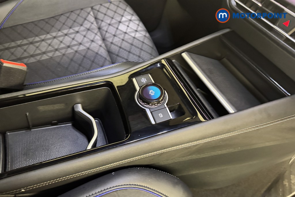 Volkswagen Tiguan R-Line Automatic Diesel SUV - Stock Number (1550984) - 11th supplementary image
