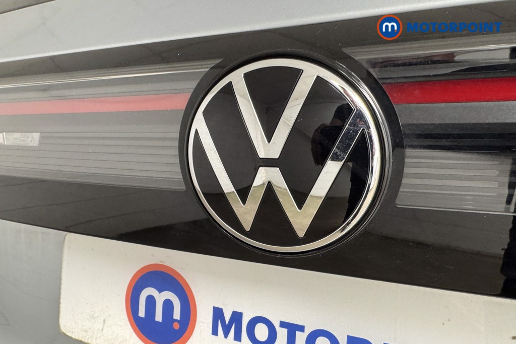Volkswagen Tiguan R-Line Automatic Diesel SUV - Stock Number (1550984) - 20th supplementary image