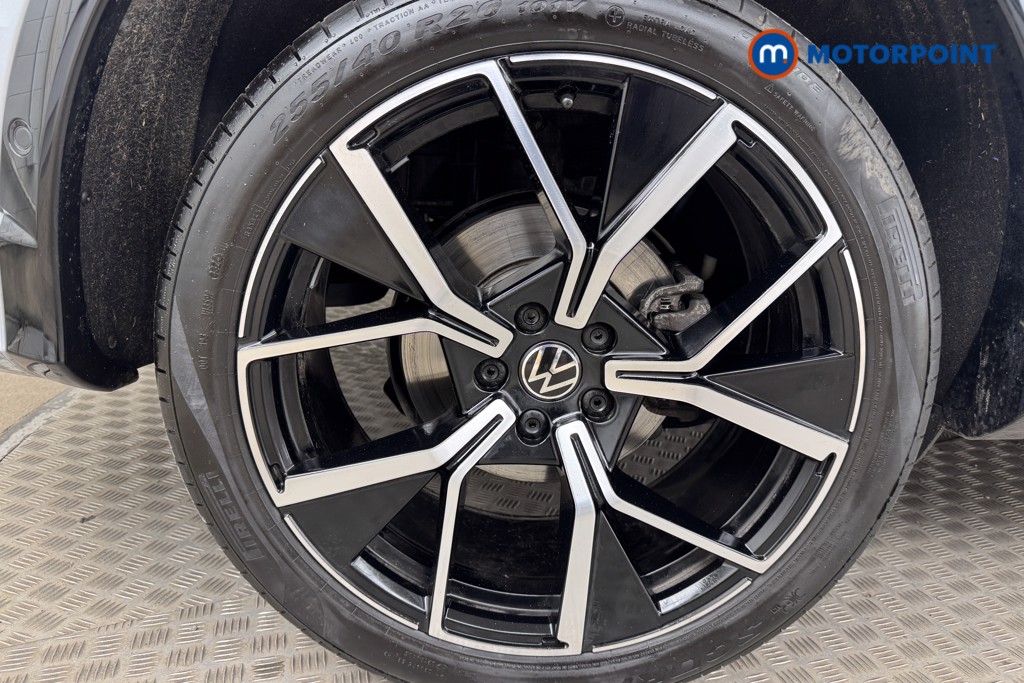 Volkswagen Tiguan R-Line Automatic Diesel SUV - Stock Number (1550984) - 21st supplementary image