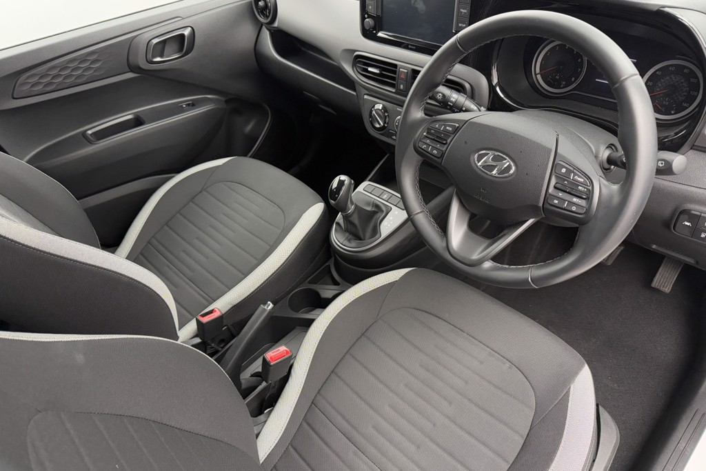 Hyundai I10 Se Connect Automatic Petrol Hatchback - Stock Number (1551176) - 1st supplementary image