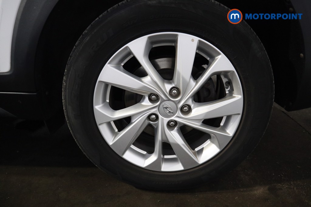Hyundai Tucson Se Nav Manual Petrol SUV - Stock Number (1551417) - 17th supplementary image
