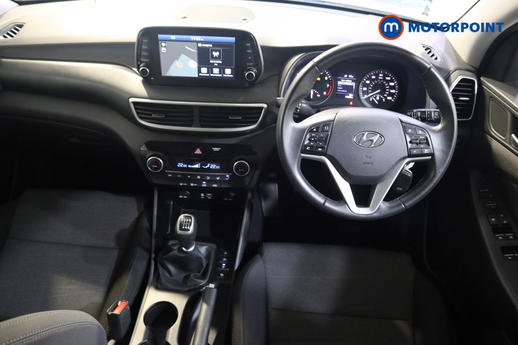 Hyundai Tucson Se Nav Manual Petrol SUV - Stock Number (1551417) - 1st supplementary image
