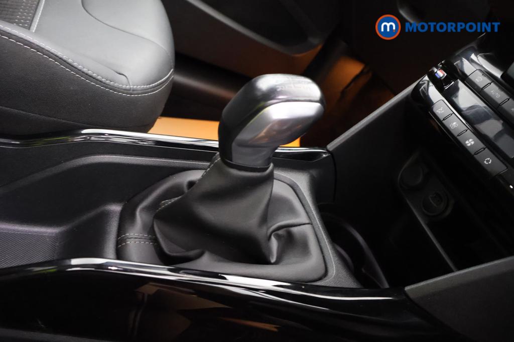 Peugeot 2008 Allure Premium Manual Petrol SUV - Stock Number (1551431) - 6th supplementary image