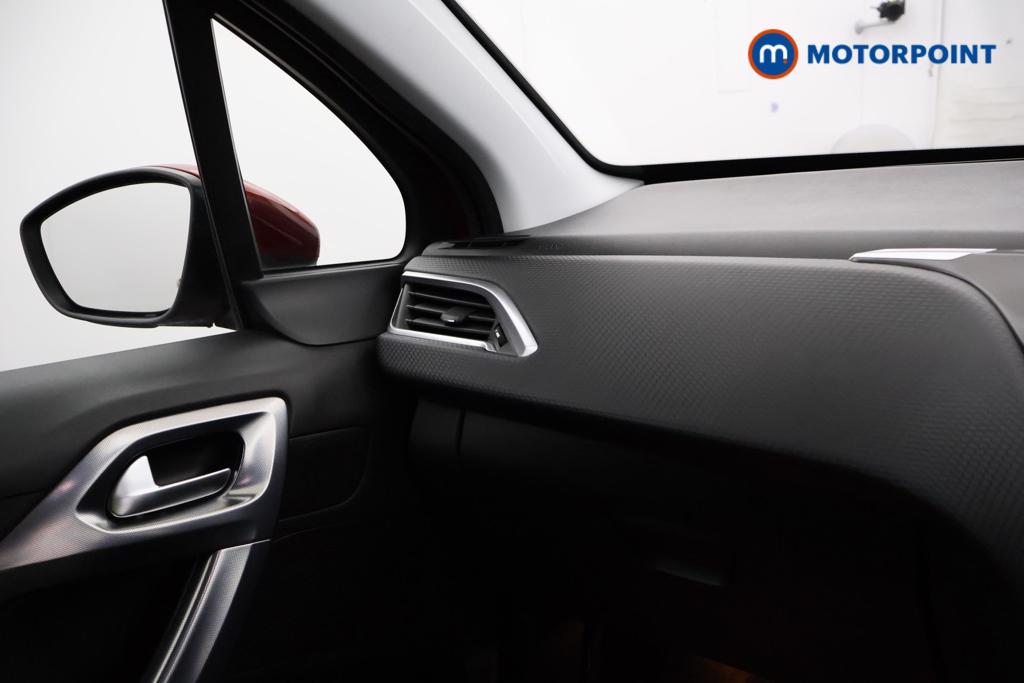 Peugeot 2008 Allure Premium Manual Petrol SUV - Stock Number (1551431) - 8th supplementary image