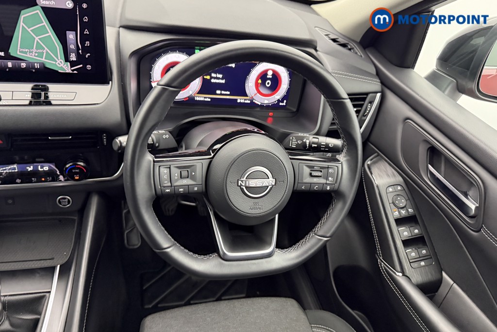 Nissan Qashqai N-Connecta Manual Petrol SUV - Stock Number (1551812) - 3rd supplementary image